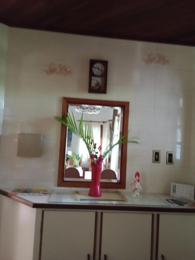 Casa Vista Lago Vitoria Regia Оламбра Экстерьер фото